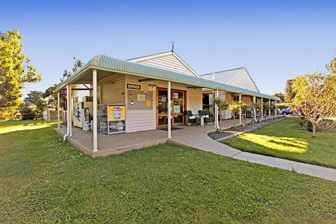 Otways Tourist Park - Sunshine Coast Guide 0