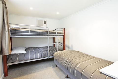 Otways Tourist Park - Sunshine Coast Guide 1