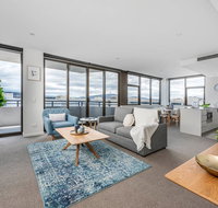 Oversized Luxe 1 Bedder - Amazing Barton - Gym - Sunshine Coast Guide