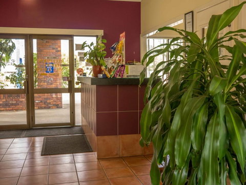 Oxley Motor Inn - Sunshine Coast Guide 3