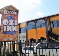 Ozi Inn Backpackers - Sunshine Coast Guide