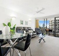 Pacific Resort in the Heart of Broadbeach - Sunshine Coast Guide