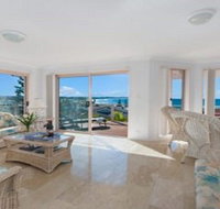 Pacific Rose - Winter Holiday Special - Sunshine Coast Guide