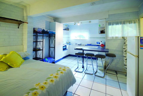 Pacific Studio - Nambucca Heads - Sunshine Coast Guide 0
