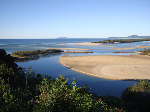 Pacific Studio - Nambucca Heads - Sunshine Coast Guide 3