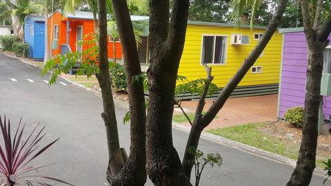 Palm Beach Caravan Park - Sunshine Coast Guide 2