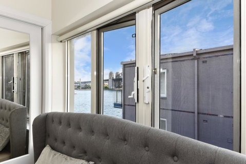 Panoramic Opera House & Harbour View - Sunshine Coast Guide 3