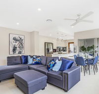Park Avenue Luxe Townhouse Brand New Sleeps 9 - Sunshine Coast Guide