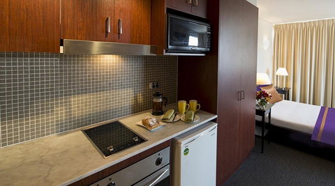 Park Regis Concierge Apartments - Sunshine Coast Guide 3