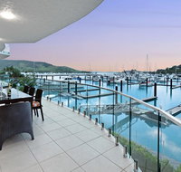 Pavillion 3 Absolute Waterfront 4 Bedroom 2 Lounge Room Plunge Pool  Golf Buggy - Sunshine Coast Guide