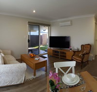 Pebbly Creek - Sunshine Coast Guide