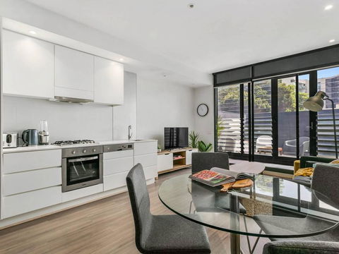 PERFECTLY PRAHRAN - Your Mecca Of Social And Style - Sunshine Coast Guide 0