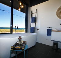 Perlubie Sea - Sunshine Coast Guide