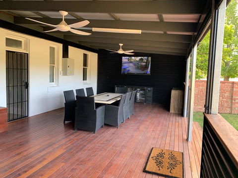 Perricoota Station - Sunshine Coast Guide 1