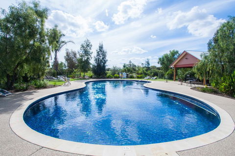 Perricoota Vines Retreat - Sunshine Coast Guide 1