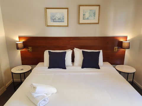 PERTH CBD APARTMENTS - Sunshine Coast Guide 3