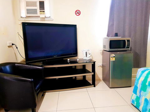 Perth City Motel - Sunshine Coast Guide 2