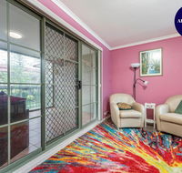 Pet Friendly Home - Pool  Parking - Tennis Court - Sunshine Coast Guide