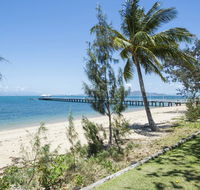 Picnic Bay Apartments Unit 3 - Sunshine Coast Guide