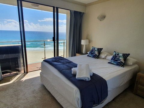 Princess Palm On The Beach - Sunshine Coast Guide 1
