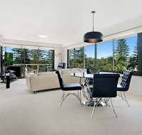 Private Apartment - Central Broadbeach - Sunshine Coast Guide
