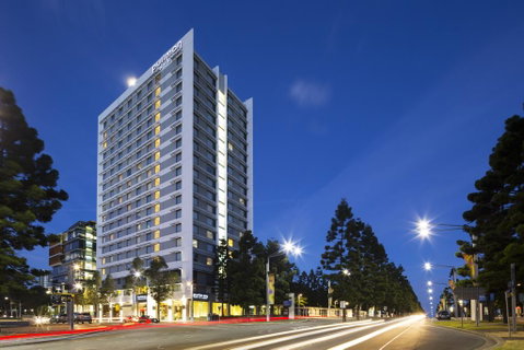 Pullman Sydney Olympic Park - Sunshine Coast Guide 1