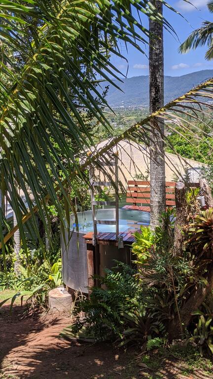 Quaint Cottage In The Edge - Sunshine Coast Guide 2