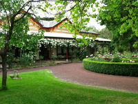 Book Woolsthorpe Accommodation Vacations Sunshine Coast Guide Sunshine Coast Guide