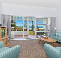 Quarterdeck Unit 2 - Lennox Head - Sunshine Coast Guide