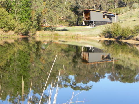 Queenstown Retreat B&B - Sunshine Coast Guide 2