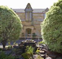 Quest Trinity House - Sunshine Coast Guide