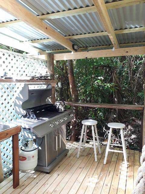 Rainforest Hideaway - Sunshine Coast Guide 3