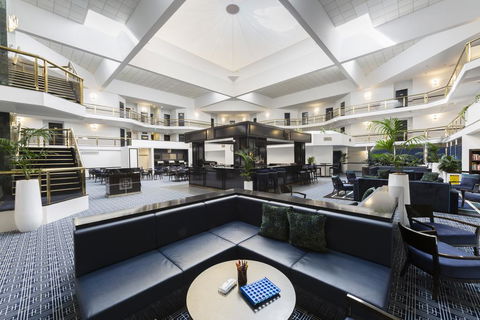 Ramada Diplomat Canberra - Sunshine Coast Guide 3