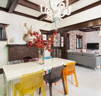 Ravenswood - Luxurious spacious 4 Br walk to Clovelly Beach - Sunshine Coast Guide