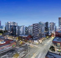 Readyset on Spencer West - Sunshine Coast Guide