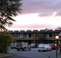 Red Cedars Motel - Sunshine Coast Guide