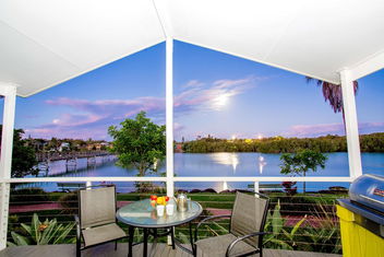 Reflections Holiday Parks Terrace Reserve with Sunshine Coast Guide