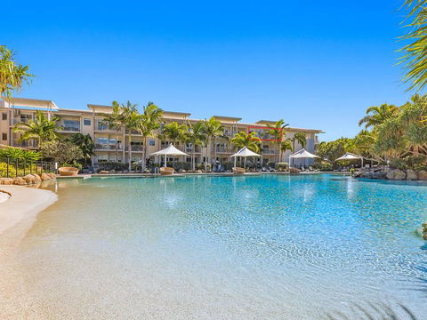 RESORT & SPA 6316 - Sunshine Coast Guide 0