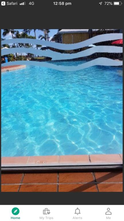 Resort Living - Sunshine Coast Guide 2