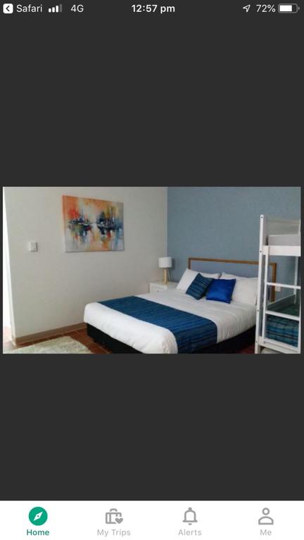 Resort Living - Sunshine Coast Guide 0