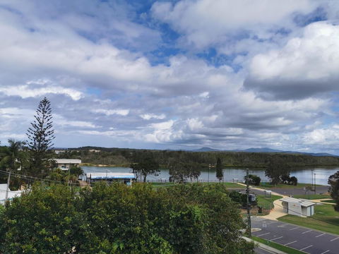 Riverview Boutique Motel - Sunshine Coast Guide 1