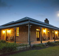 Robe House BB - Sunshine Coast Guide