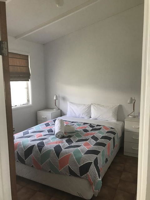 Robe Nampara Cottages - Sunshine Coast Guide 3