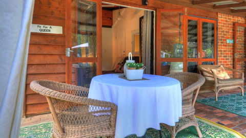 Ronday-voo Bed And Breakfast - Sunshine Coast Guide 3