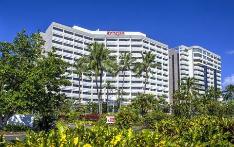 Rydges Esplanade Resort Cairns - Sunshine Coast Guide 1