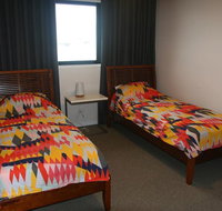 Salty Lark Beach House - Sunshine Coast Guide