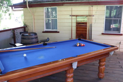Samford Cottage - Sunshine Coast Guide 0
