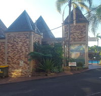 Sanctuary Resort Motor Inn - Sunshine Coast Guide