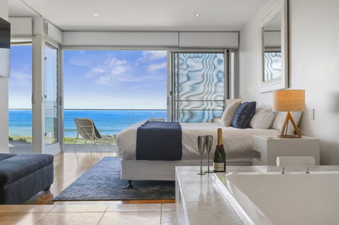 Sapphire Sands Beach House - Sunshine Coast Guide 2