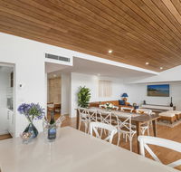 Sea la Vie 2 Luxury Apartment in Coffs Harbour Jetty with pool views and walking distance to the beach - Sunshine Coast Guide